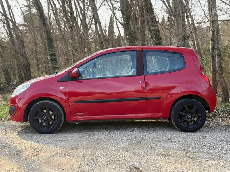 RENAULT TWINGO 1.2i 16V 75 AUTHENTIQUE QUICKSIFT 