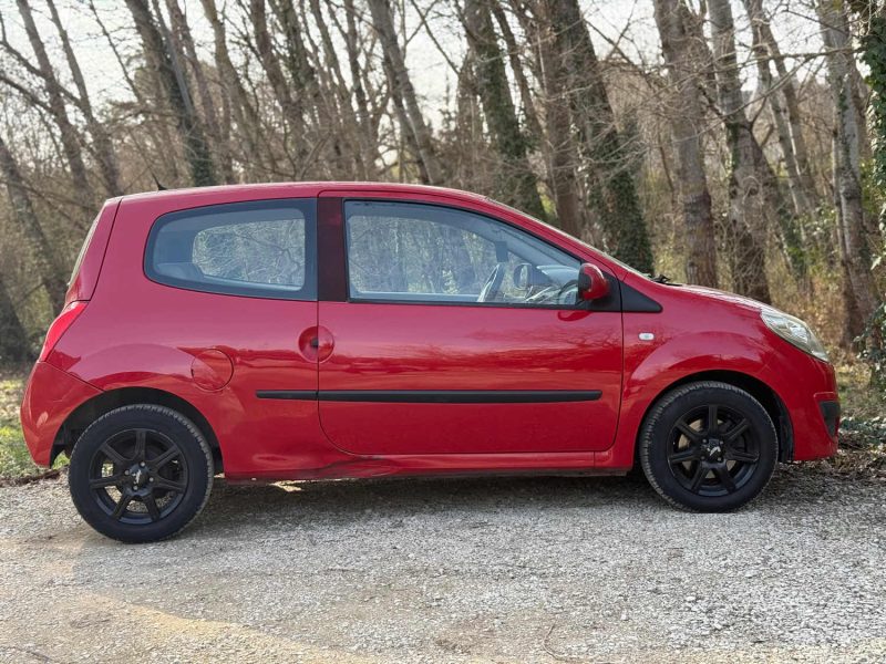 RENAULT TWINGO 1.2i 16V 75 AUTHENTIQUE QUICKSIFT 