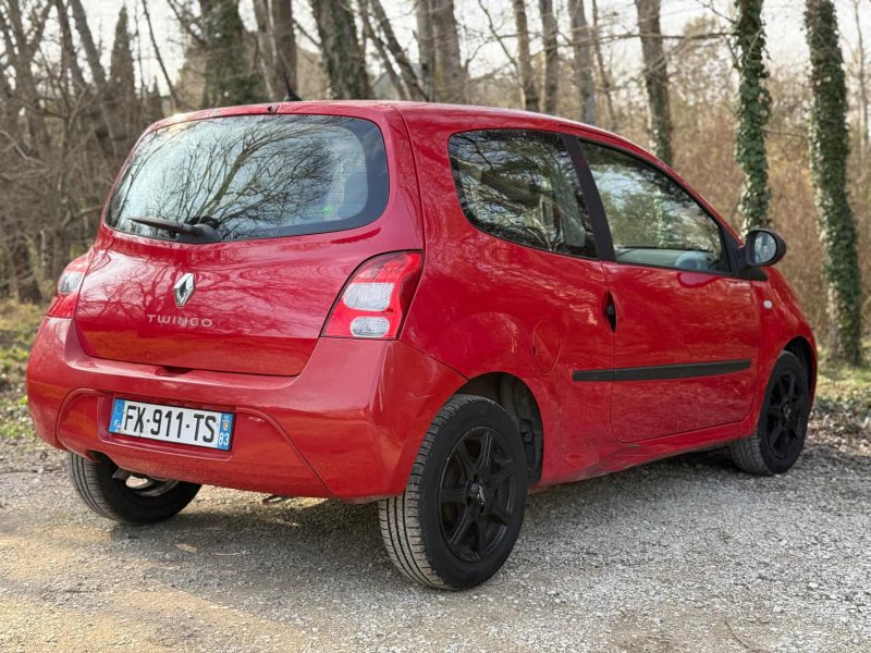 RENAULT TWINGO 1.2i 16V 75 AUTHENTIQUE QUICKSIFT 