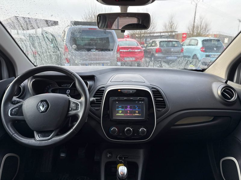 RENAULT CAPTUR 2017