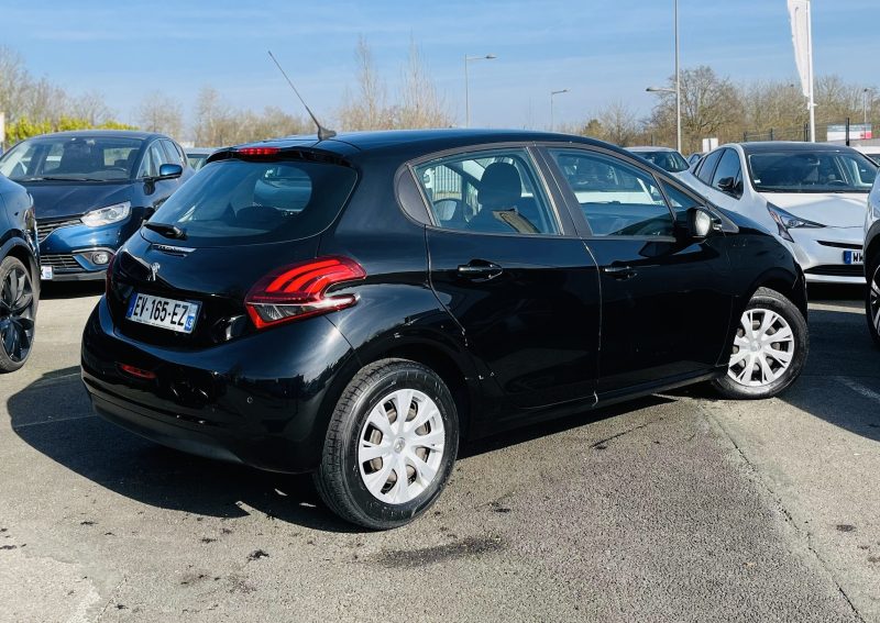 PEUGEOT 208 ACTIVE BUSINESS 75ch 1.6 HDi