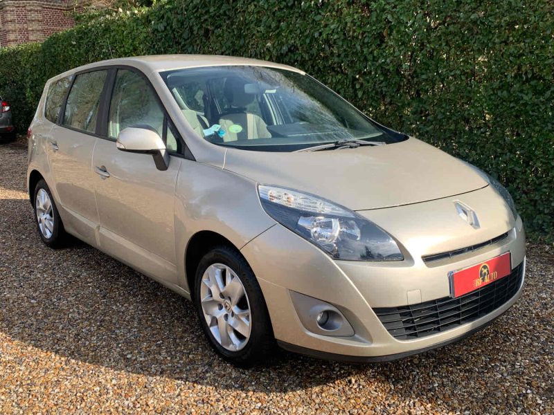 RENAULT MEGANE SCENIC 2011 1.9 DCI 