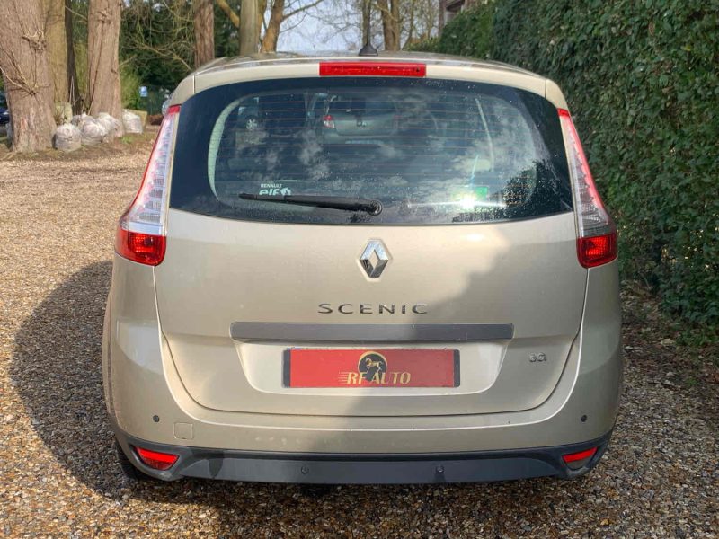 RENAULT MEGANE SCENIC 2011 1.9 DCI 