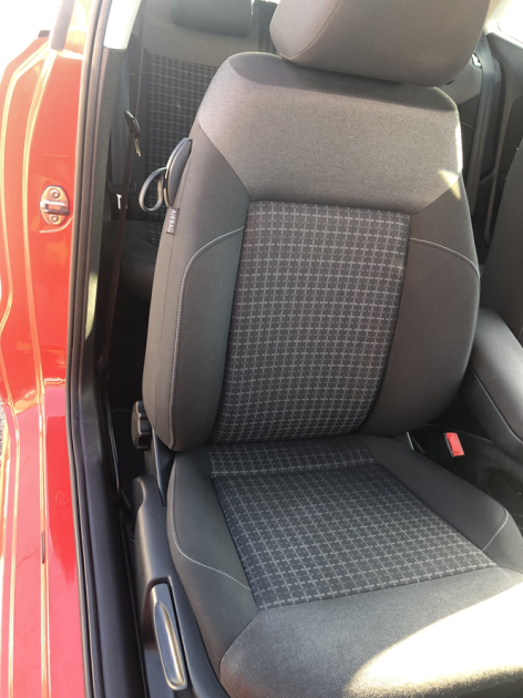 VOLKSWAGEN POLO 2011