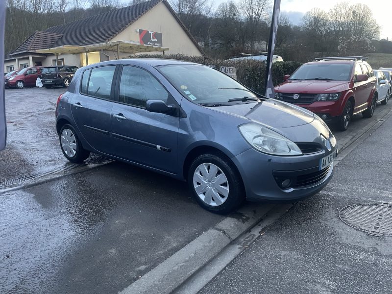 RENAULT CLIO III 1.5DCI 90CV