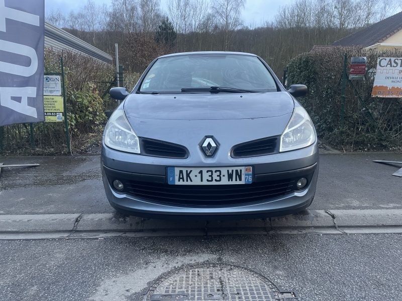 RENAULT CLIO III 1.5DCI 90CV