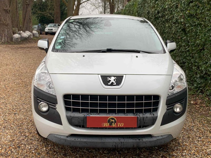 PEUGEOT 3008 2011 1.6 HDI