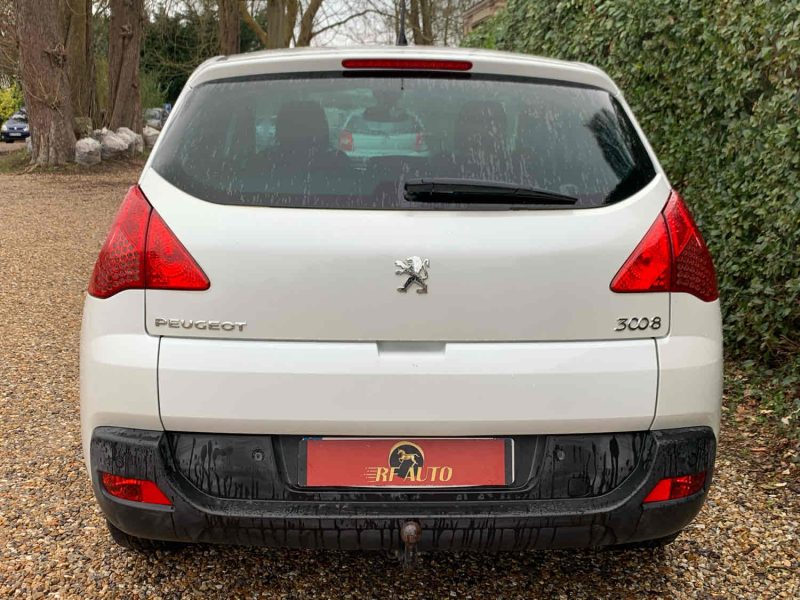 PEUGEOT 3008 2011 1.6 HDI