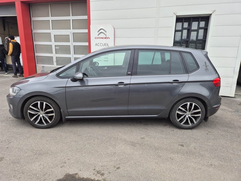 VOLKSWAGEN GOLF SPORTSVAN 2017