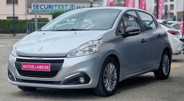 PEUGEOT 208 2018