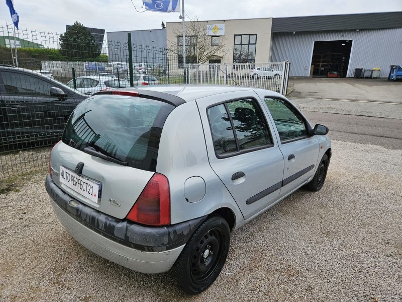 RENAULT CLIO 1998