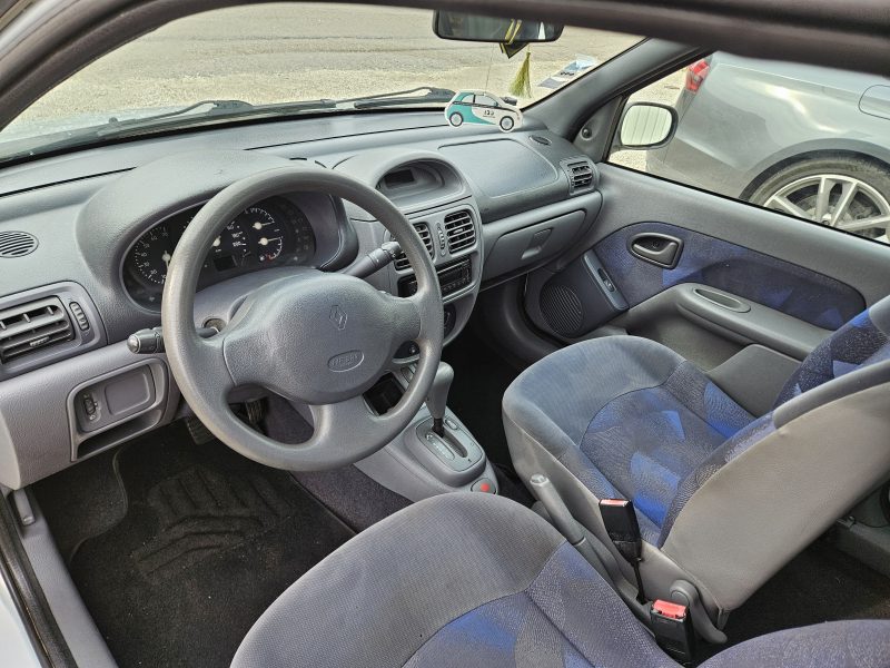 RENAULT CLIO 1998