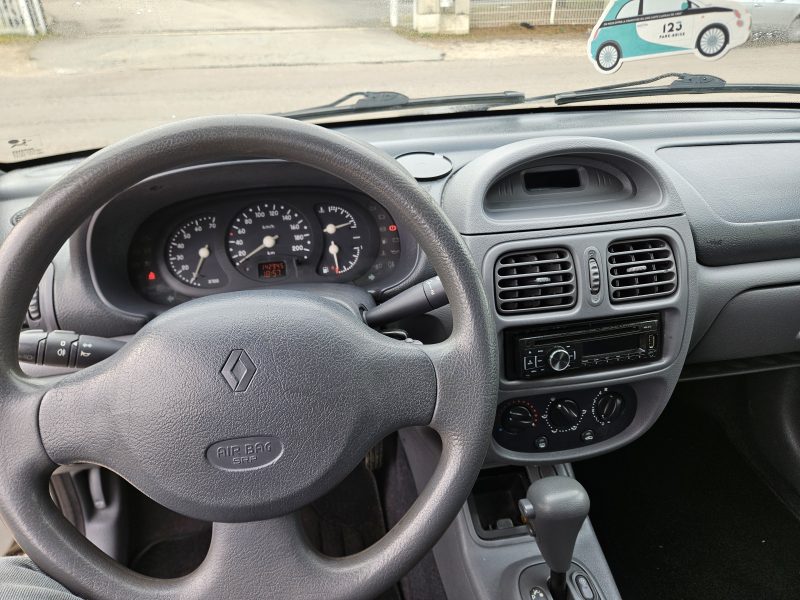 RENAULT CLIO 1998