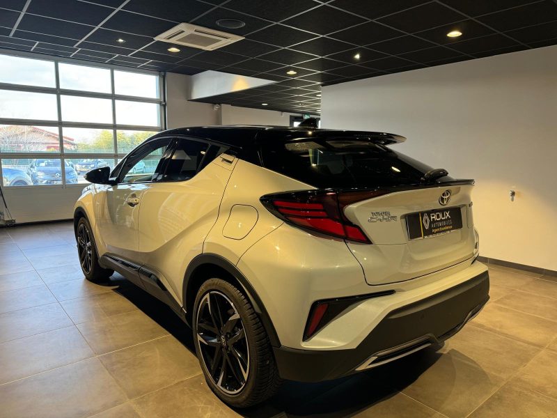 TOYOTA C-HR 2021