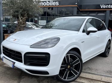 PORSCHE CAYENNE III 3.0 V6 E-HYBRID 462 PLATINUM EDITION TOIT OUVRANT ORIGINE FRANCE - GARANTIE 1 AN