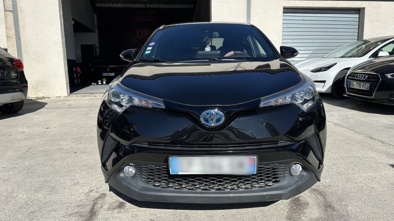 TOYOTA C-HR 2017