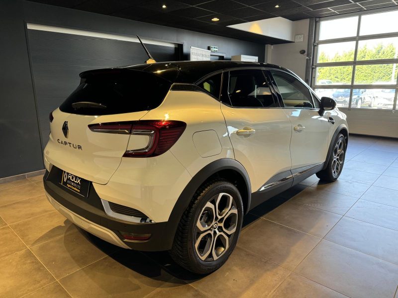 RENAULT CAPTUR 2022