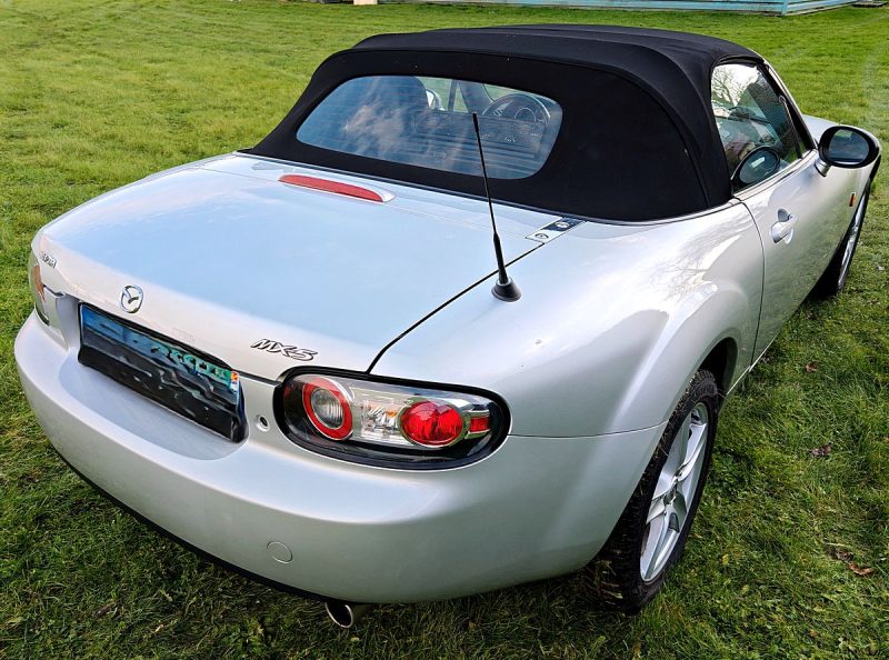 MAZDA MX5 1.8 ROADSTER 126cv ENERGY - 03/2007 - 87.400 Kms