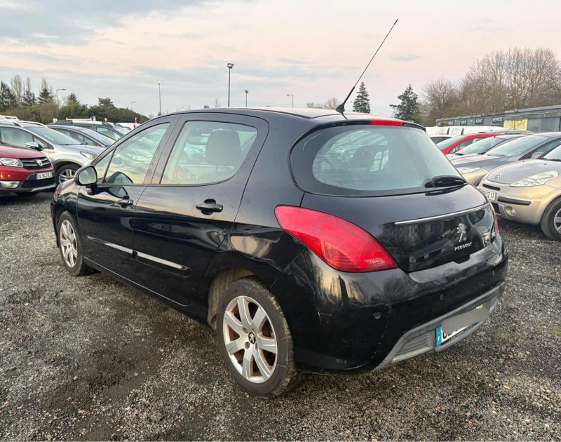 PEUGEOT 308 2012