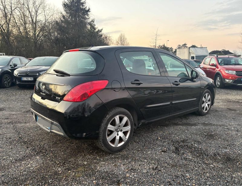 PEUGEOT 308 2012