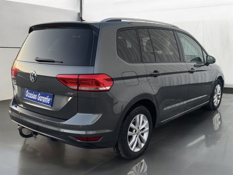 VOLKSWAGEN TOURAN 2017