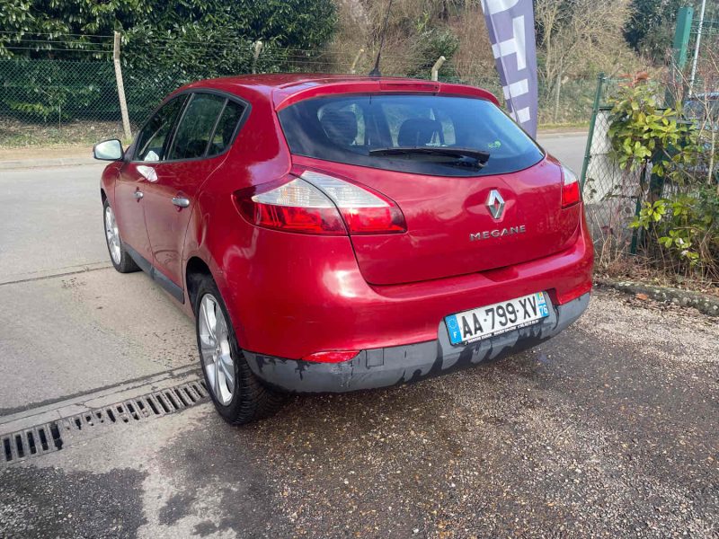 RENAULT MEGANE III 1.9DCI 130CV