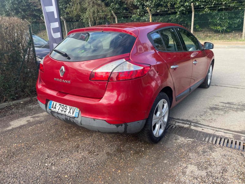 RENAULT MEGANE III 1.9DCI 130CV