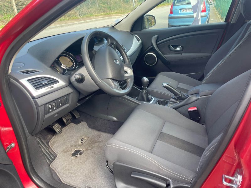 RENAULT MEGANE III 1.9DCI 130CV