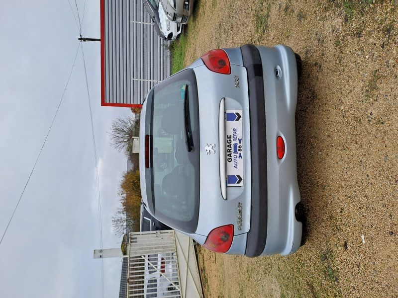 PEUGEOT 206 3/5 portes (2A/C) 0001