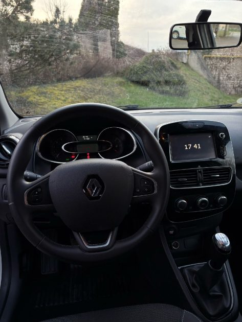 RENAULT CLIO 2018