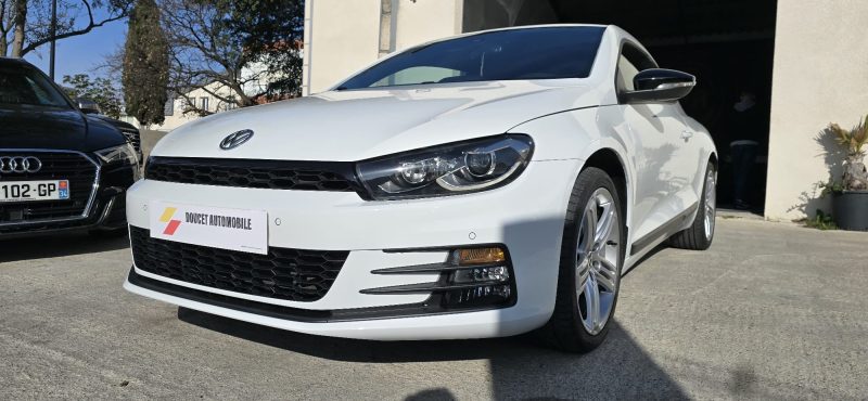 VOLKSWAGEN SCIROCCO 2015