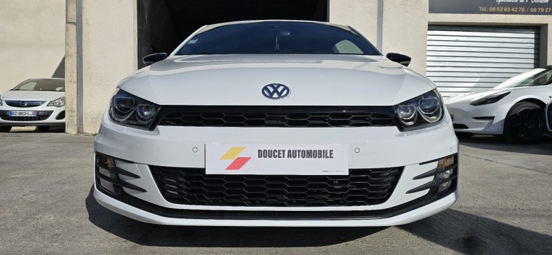 VOLKSWAGEN SCIROCCO 2015