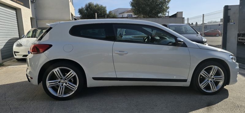 VOLKSWAGEN SCIROCCO 2015