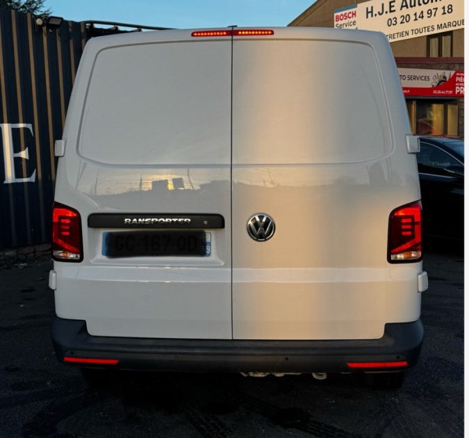 VOLKSWAGEN TRANSPORTER 2021