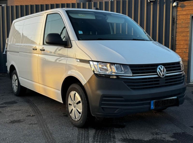 VOLKSWAGEN TRANSPORTER 2021