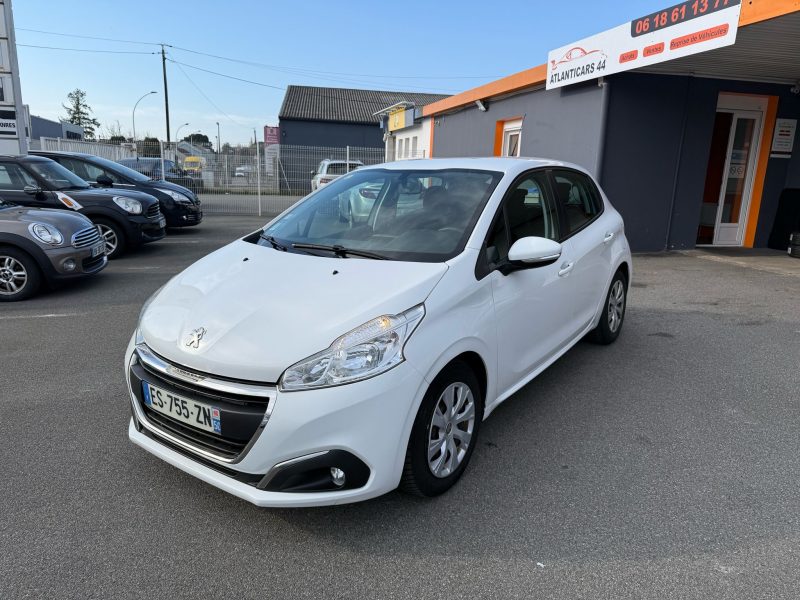 PEUGEOT 208 2017