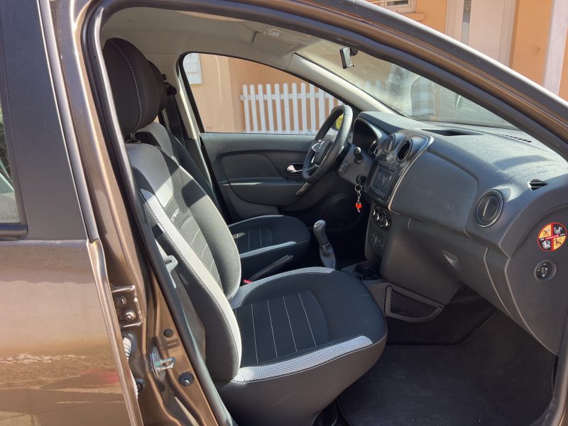 DACIA LOGAN STEPWAY 1.5 BLUE DCI - 8V TURBO