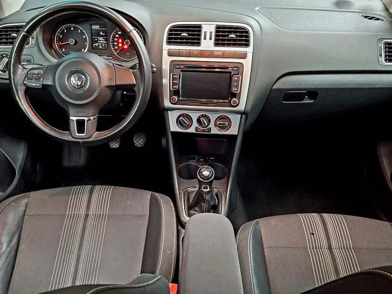 VOLKSWAGEN POLO V 1.2 12v 70cv Match BVM5
