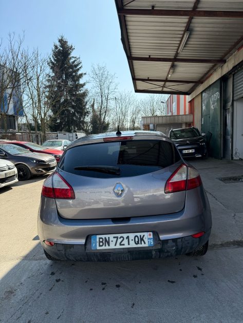 RENAULT MEGANE 2011