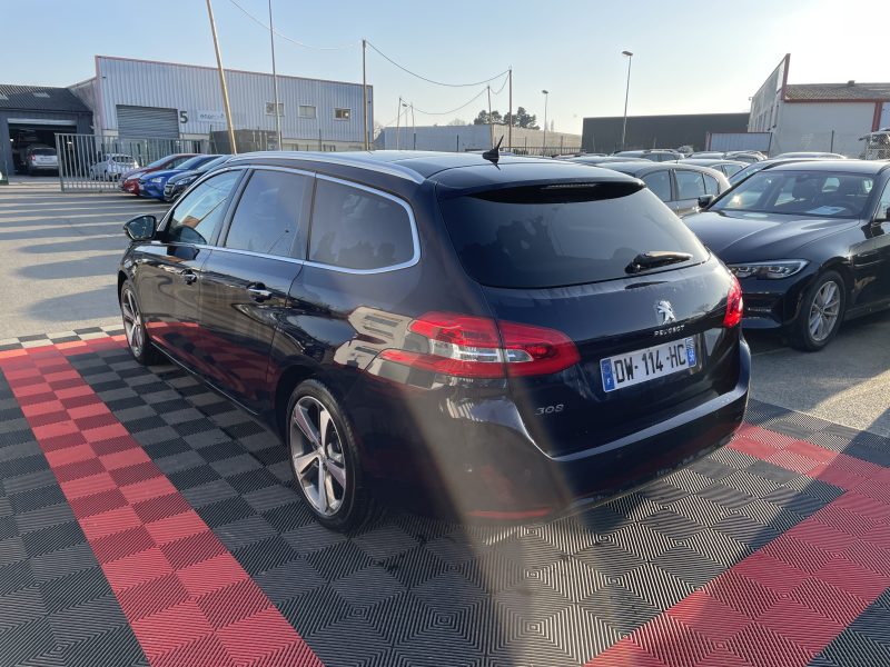 PEUGEOT 308 2015