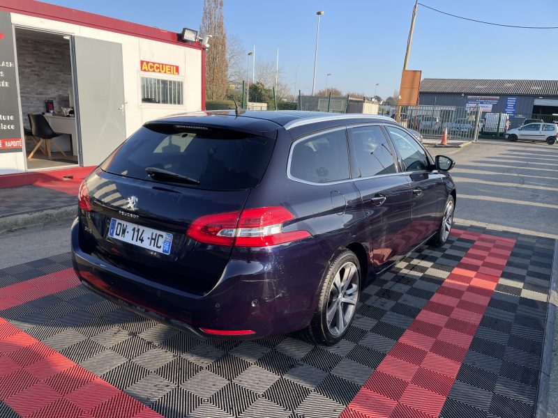 PEUGEOT 308 2015