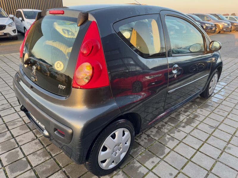 PEUGEOT 107 1.0E 12V 68CH BLUE LION 2-TRONIC 