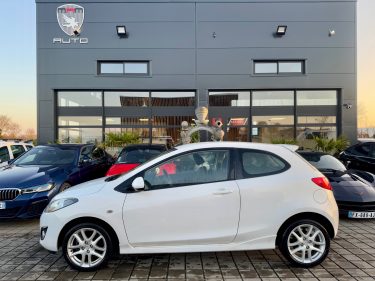 MAZDA MAZDA2 1.5L MZR DYNAMIQUE