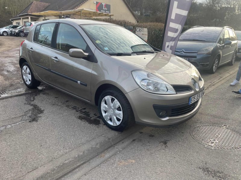 RENAULT CLIO III DYNAMIQUE 1.5DCI 80CV