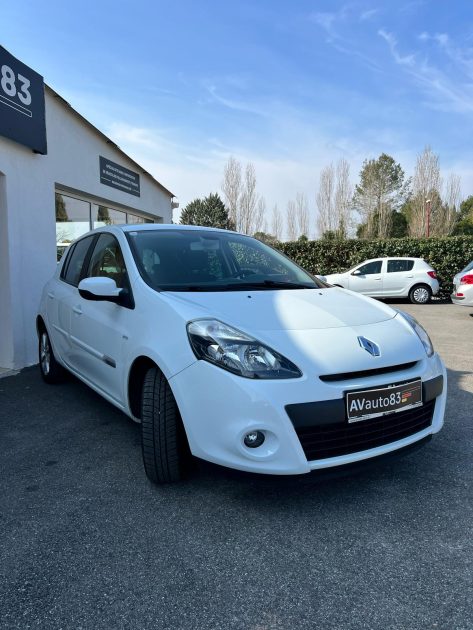 RENAULT CLIO 2012 1.5 Dci 88cv / Distribution Neuve / CT OK 
