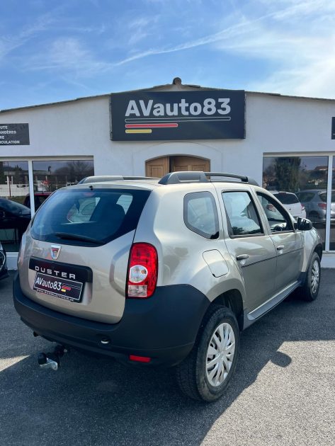 DACIA DUSTER 2012 1.6i 105 Distribution Neuve 