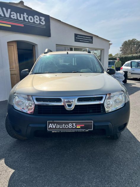 DACIA DUSTER 2012 1.6i 105 Distribution Neuve 