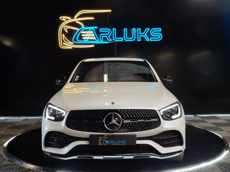 MERCEDES CLASSE GLC 300 d 4MATIC 245cv AMG LINE / SUIVI MERCEDES / SIEGES ELECTRIQUES / TOIT OUVRANT