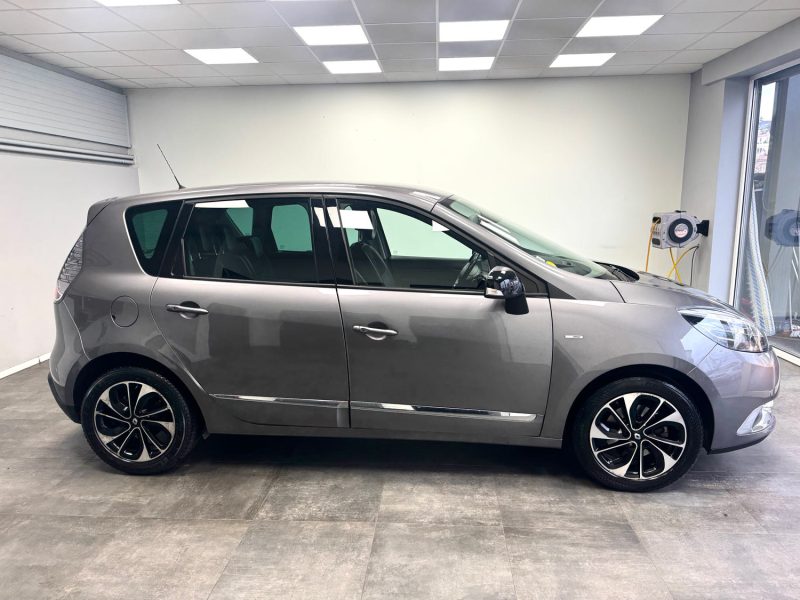 RENAULT MEGANE SCENIC 2016