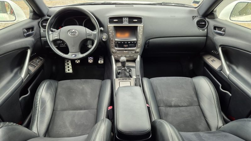 LEXUS IS220 2010